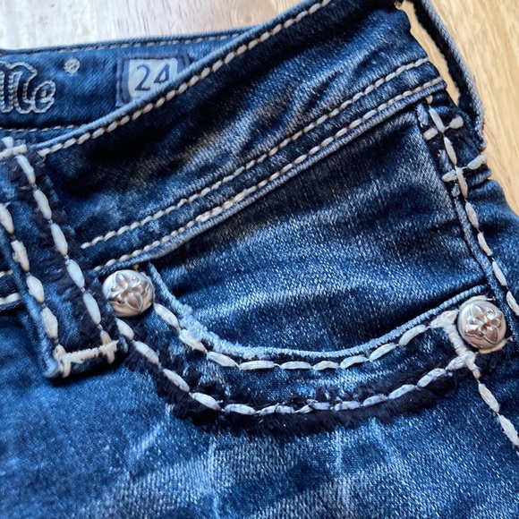 Miss Me Crop Jeans - Picture 6 of 13